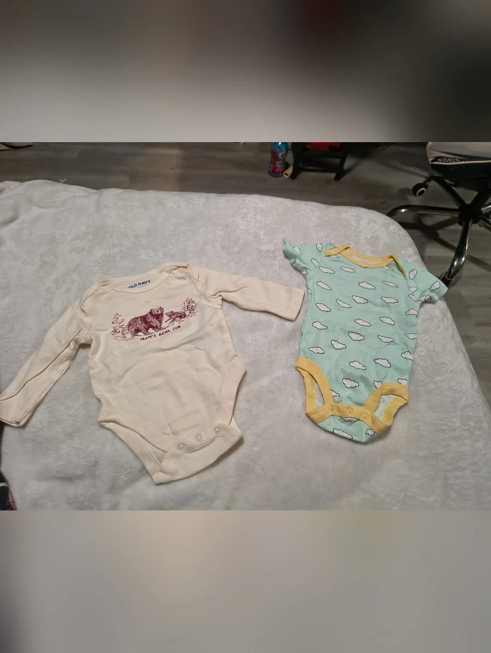 Boys Bodysuits 14 Pairs